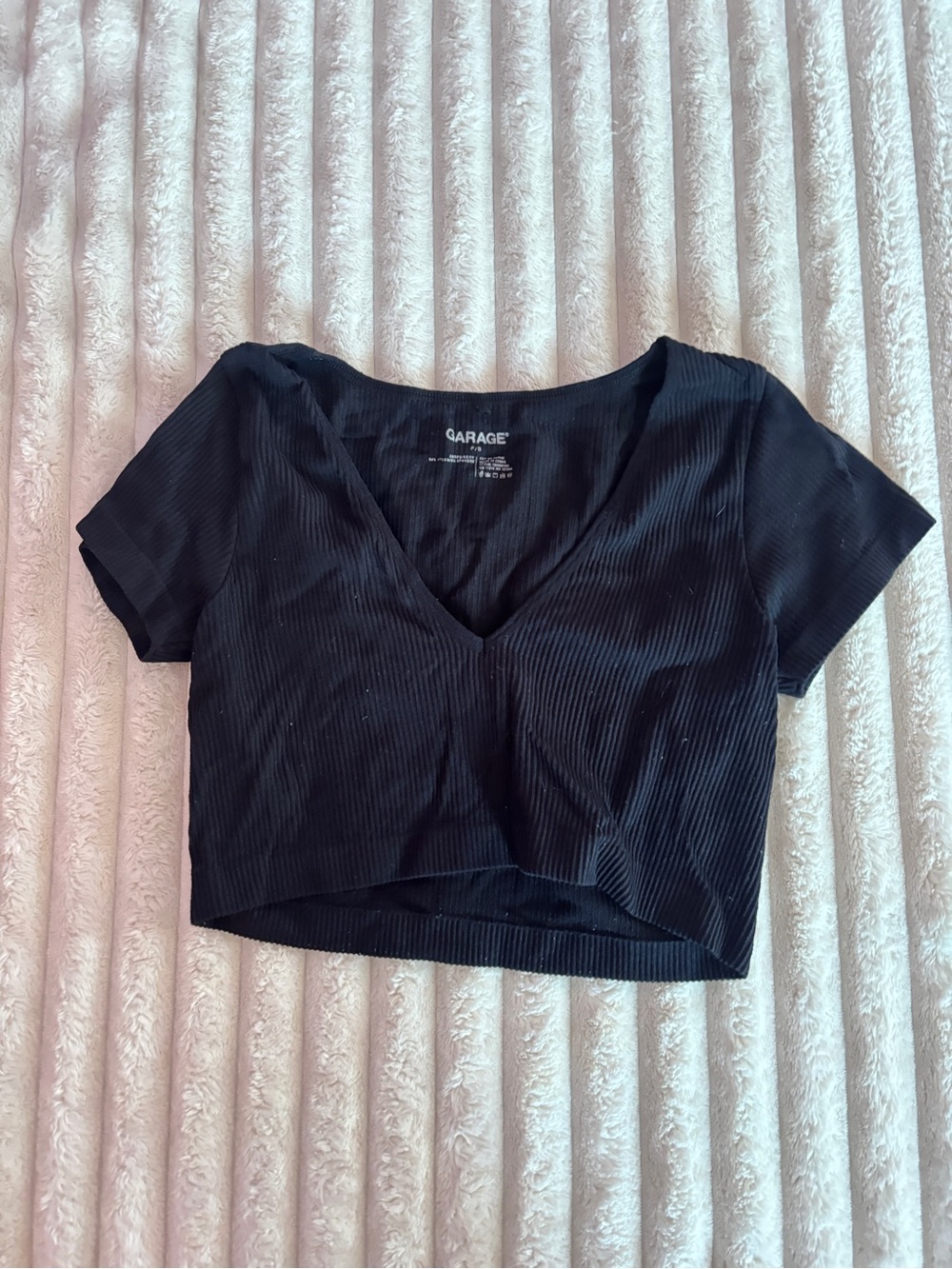 Garage Black Ribbed V-Neck Short Sleeve Crop Top